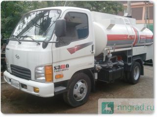  4 . .   Hyundai HD78  
