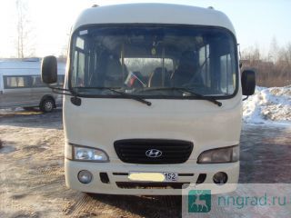   Hyundai County   