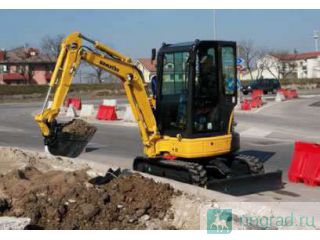      . Komatsu pc - 35 .  