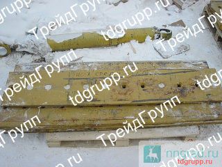 7T-5702   CAT  