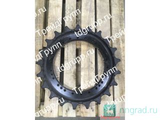 81EM-10013   (sprocket) Hyundai R220LC-9A  