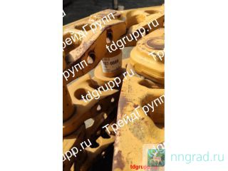 1070669   (Track link) Caterpillar 375L  