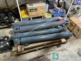   11886251  Volvo BL61, BL71  