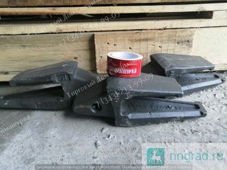  207-939-3120  Komatsu PC300  
